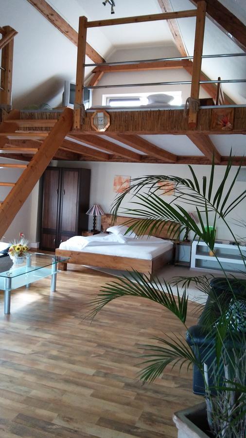 Neustadt Villa Cristian  Zewnętrze zdjęcie